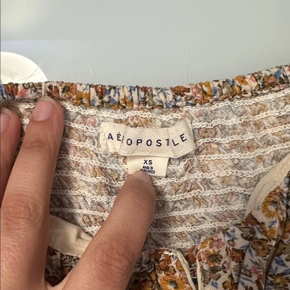 Aeropostale this top